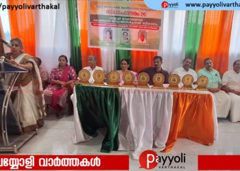 പയ്യോളി നഗരസഭയിലെ കോൺഗ്രസ് ജനപ്രതിനിധികൾക്ക് സ്വീകരണം നൽകി മഹിളാ കോൺഗ്രസ്