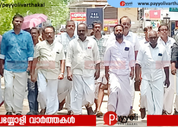 വി ഡി സതീശൻ മുഖ്യമന്ത്രി: പയ്യോളിയിൽ പടക്കം പൊട്ടിച്ചും മധുരം വിതരണം ചെയ്തും യു ഡി എഫ്