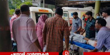 കൊയിലാണ്ടി കൊല്ലത്ത് സ്വകാര്യ ബസ് ഇടിച്ച് വയോധികന് ഗുരുതര പരിക്ക്
