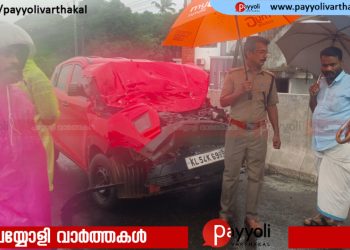 ദേശീയ പാതയിൽ തിക്കോടിയിൽ കാർ ലോറിക്ക് പിറകിലിടിച്ച് അപകടം: അഞ്ച് പേർക്ക് പരുക്ക്