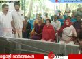 അയനിക്കാട് മഠത്തിൽ മുക്കിലെ പെരൂളി രാഗേഷ് സ്മരണ: പാലിയേറ്റീവ് ഉപകരണങ്ങൾ സമർപ്പിച്ചു