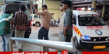 കൊയിലാണ്ടിയിൽ ബൈക്കുകൾ കൂട്ടിയിടിച്ച് അപകടം: മൂന്ന് പേർക്ക് പരുക്ക്
