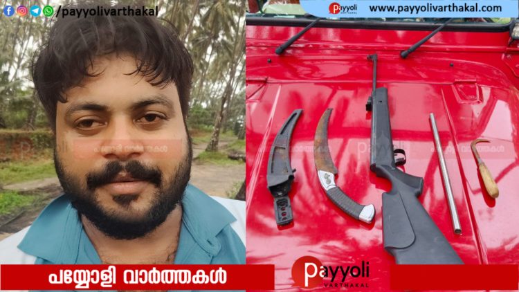 നന്തിയിൽ വില്പനയ്ക്കായെത്തിച്ച എം ഡി എം എ യുമായി യുവാവ് പിടിയിൽ: ലഹരി കടത്താനുപയോഗിച്ച ഥാർജീപ്പിൽ ആയുധങ്ങളും