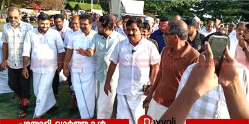 കോടിക്കൽ മിനി ഹാർബർ നിർമാണം ഉടനാരംഭിക്കും: സ്ഥലം സന്ദർശിച്ച് ഫിഷറീസ് വകുപ്പ് മന്ത്രി അബ്ദുൽ ഗഫൂർ